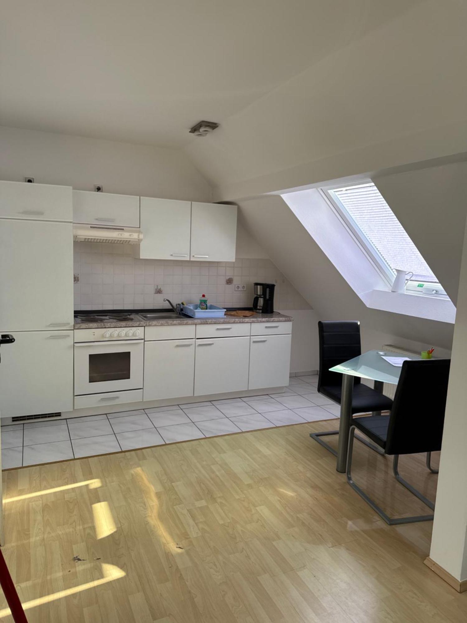Kuschelige Dachgeschosswohnung Am Clarapark Leipzig Luaran gambar